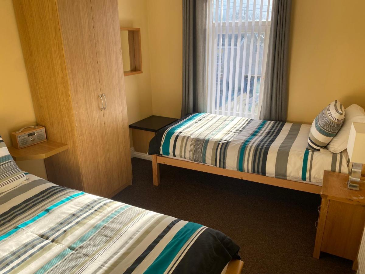 Station House Apartment Merthyr Tydfil Exterior photo